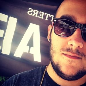 Meet your Posher, Brian